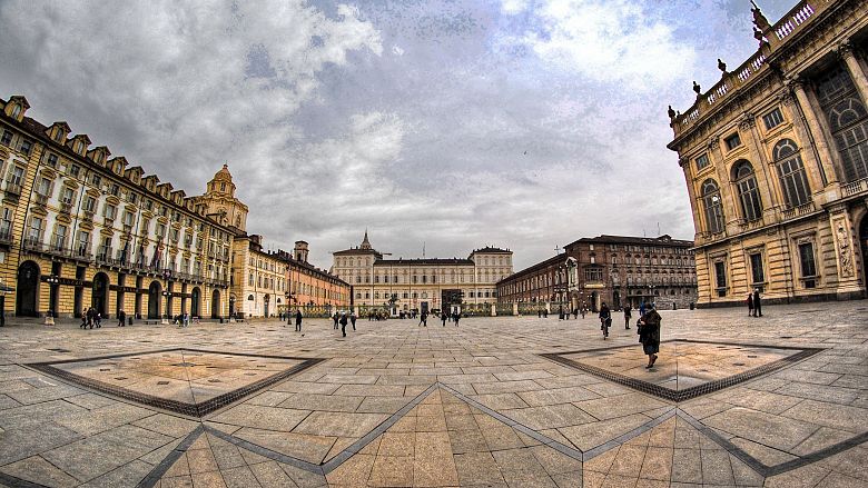 2. Piazza Castello